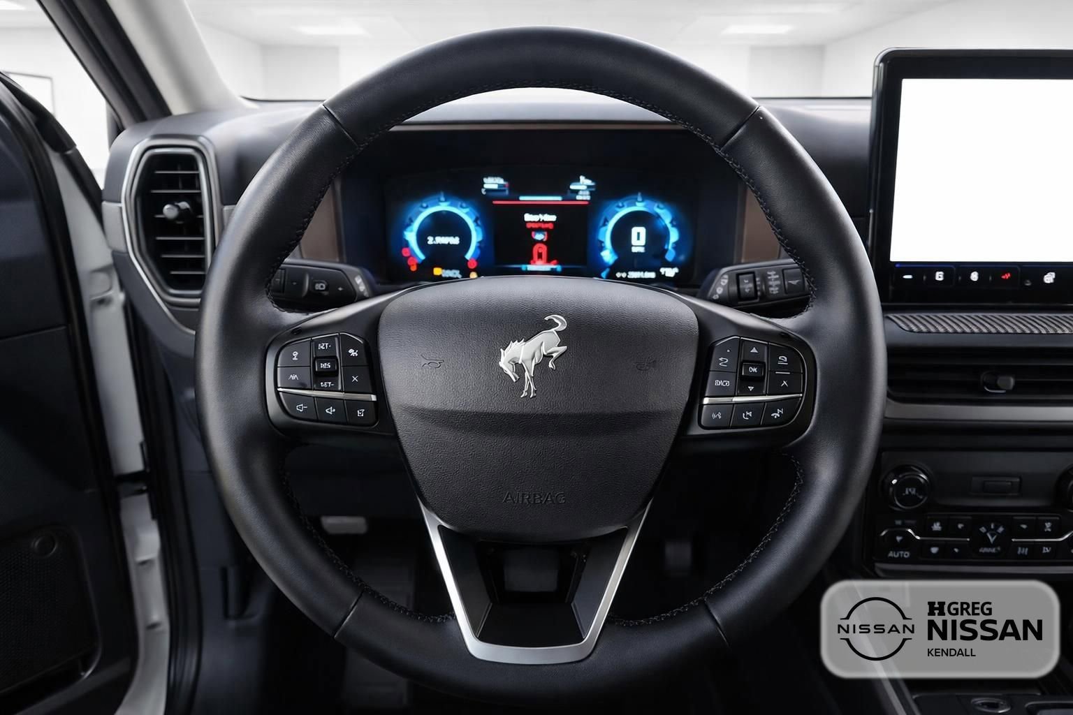 Used 2025 Ford Bronco Sport Outer Banks AWD/4WD image 8