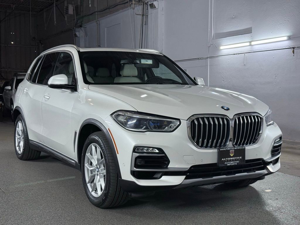 Used 2020 BMW X5 xDrive50i w/ Executive Package image 4