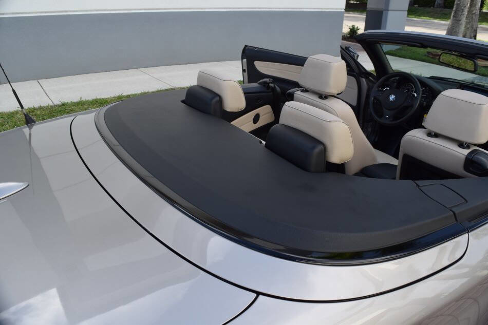 Used 2013 BMW 135is Convertible image 43