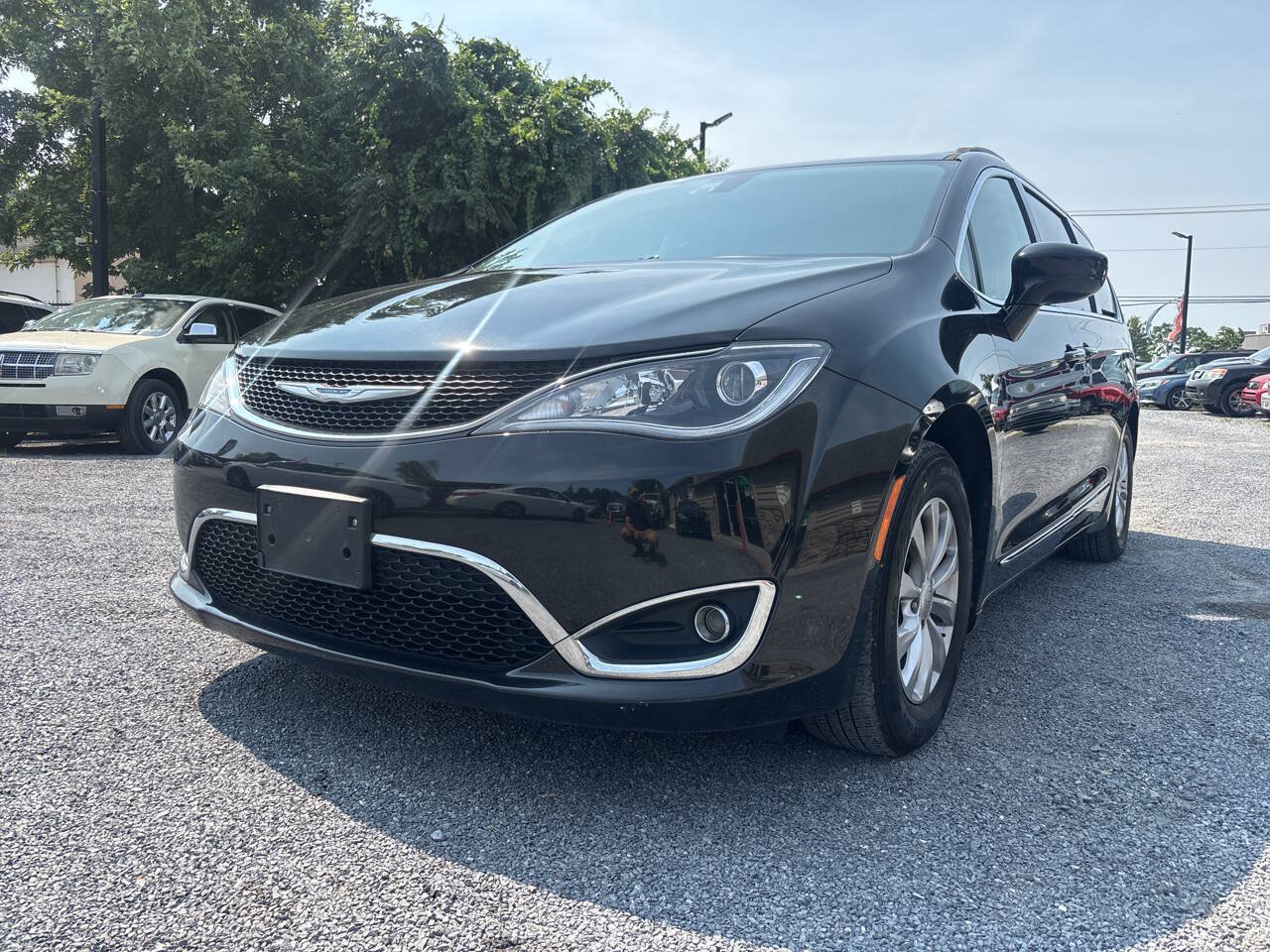 Used 2017 Chrysler Pacifica Touring-L