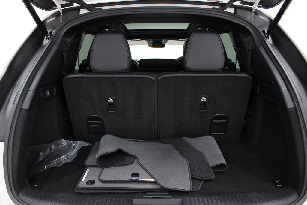 Used 2023 Acura MDX A-Spec AWD/4WD image 33