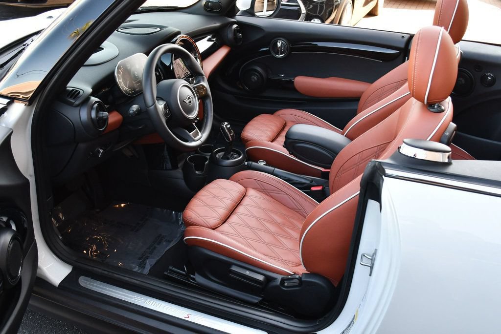 Used 2023 MINI Cooper S FWD image 14