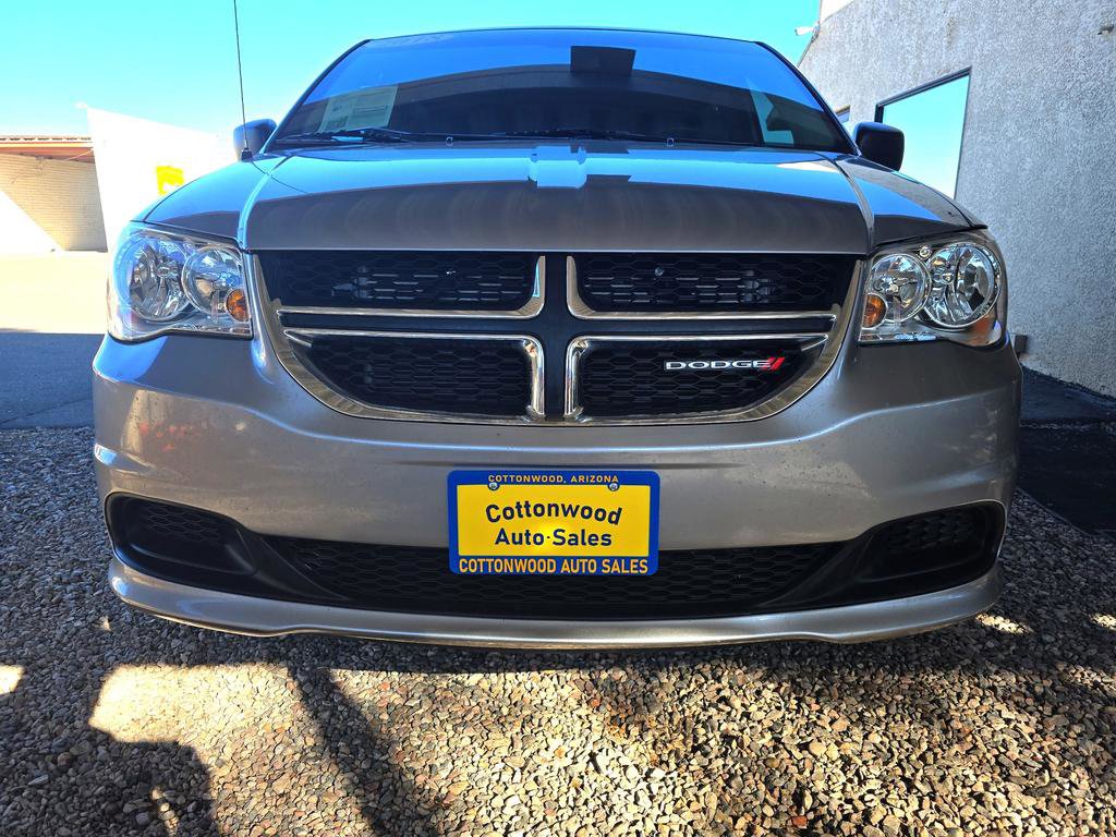Used 2018 Dodge Grand Caravan SE w/ UConnect Hands-Free Group image 29