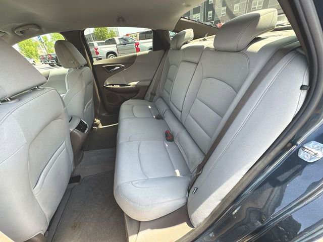 Used 2021 Chevrolet Malibu LT FWD image 23