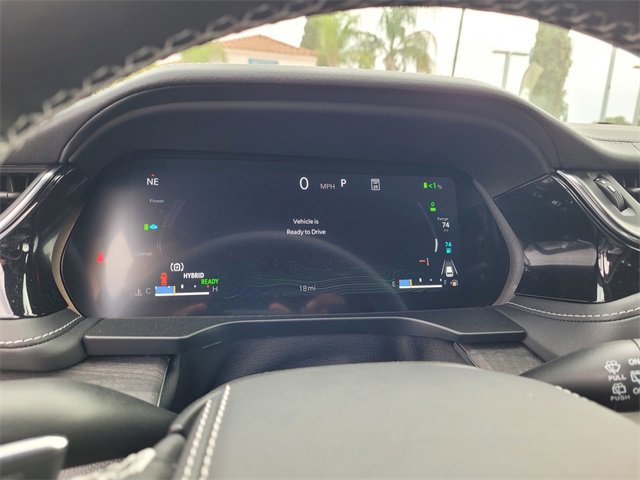 New 2023 Jeep Grand Cherokee Overland w/ Luxury Tech Group IV image 11