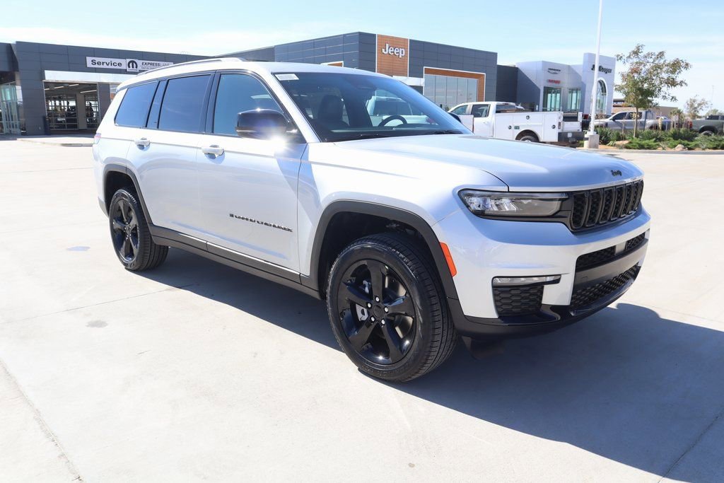 New 2025 Jeep Grand Cherokee L Limited w/ Black Appearance Package