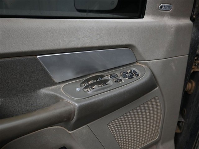 Used 2009 Dodge Ram 2500 Truck SLT w/ Popular Equipment Group image 10