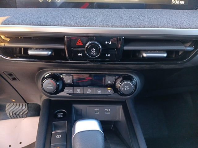 New 2026 Nissan Kicks SV w/ SV Premium Package image 19