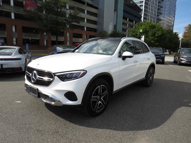 Used 2026 Mercedes-Benz GLC 300 4MATIC image 1