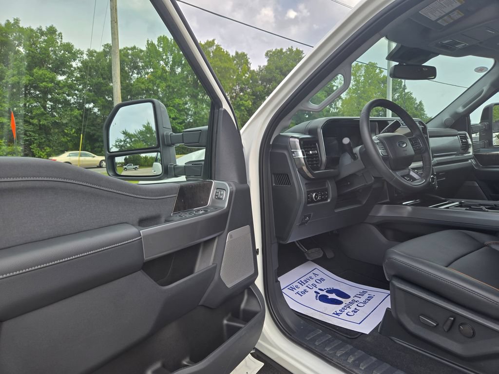 New 2027 Ford F250 Lariat AWD/4WD image 6