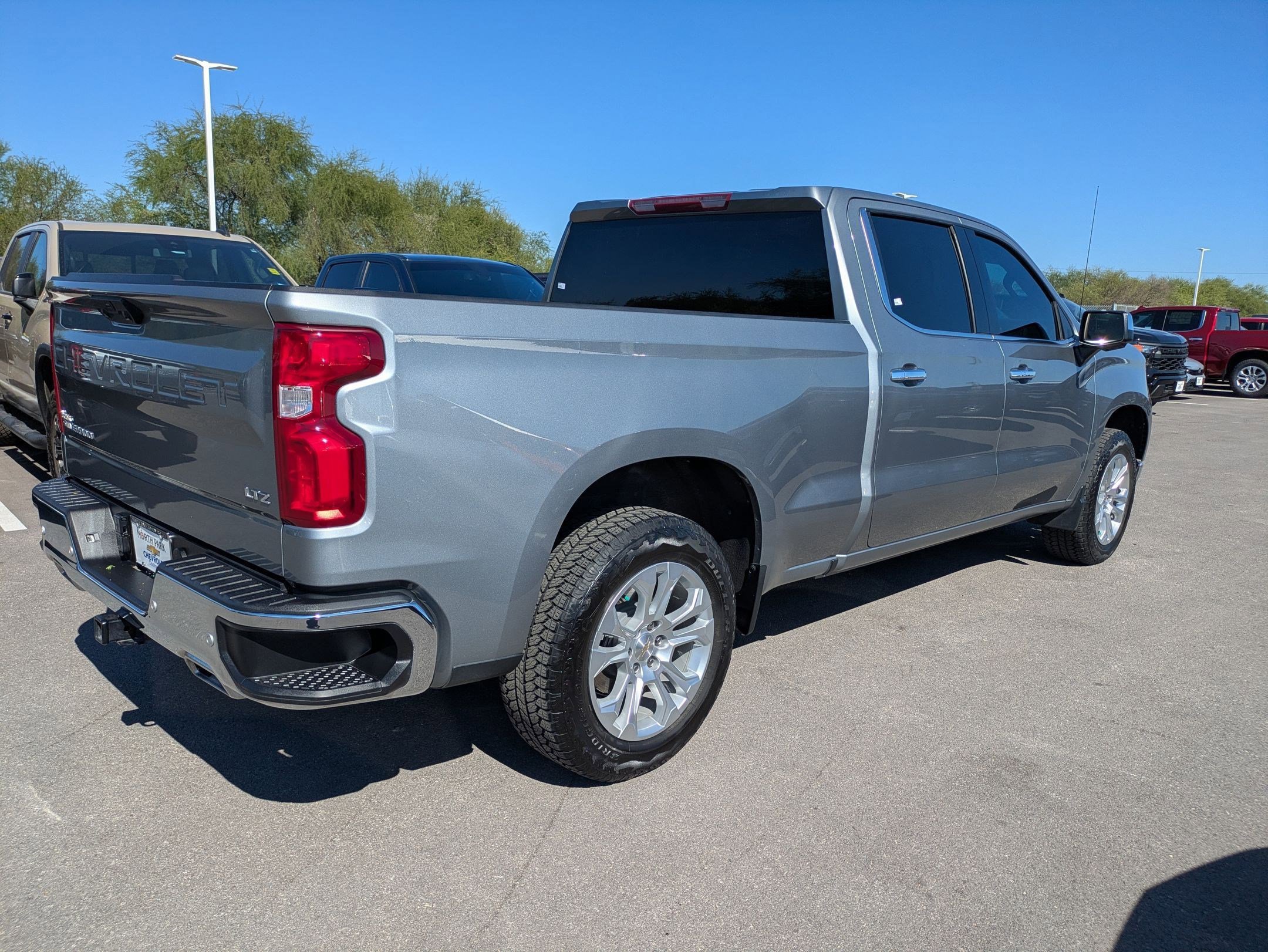 Used 2023 Chevrolet Silverado 1500 LTZ w/ Z71 Off-Road Package image 2