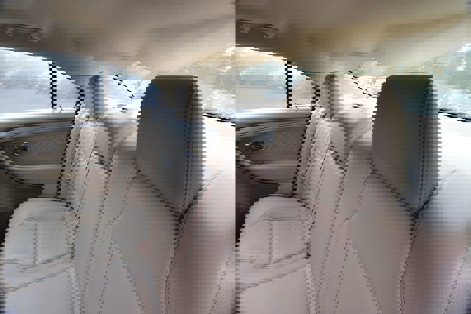 Used 2013 Ford Taurus SEL AWD/4WD image 28