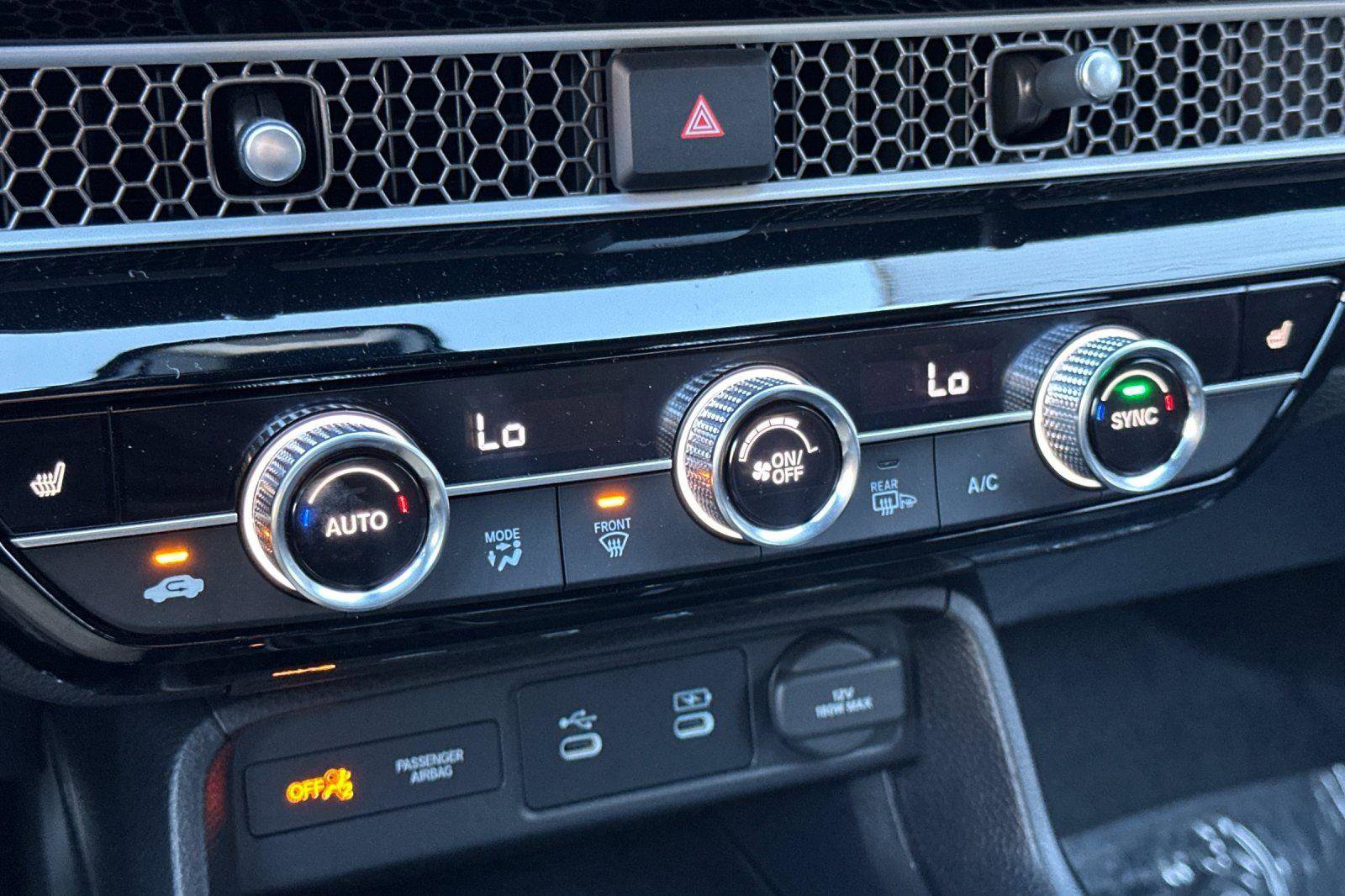 Certified 2025 Honda Civic Sport image 19