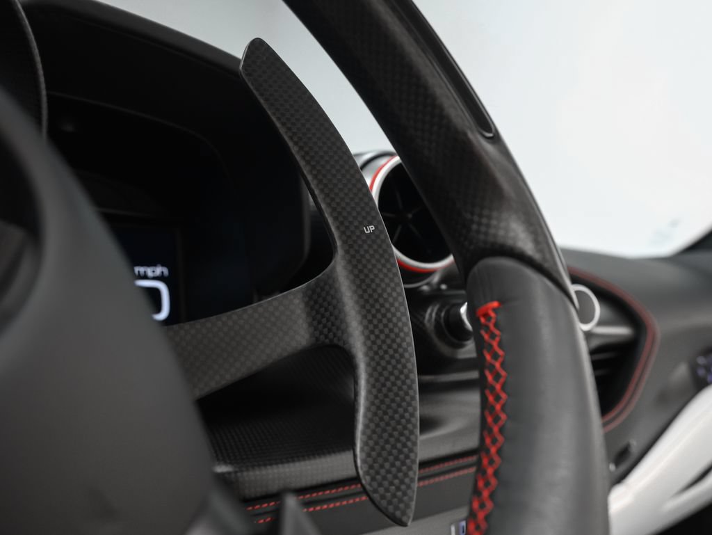 Certified 2022 Ferrari F8 Tributo RWD image 70