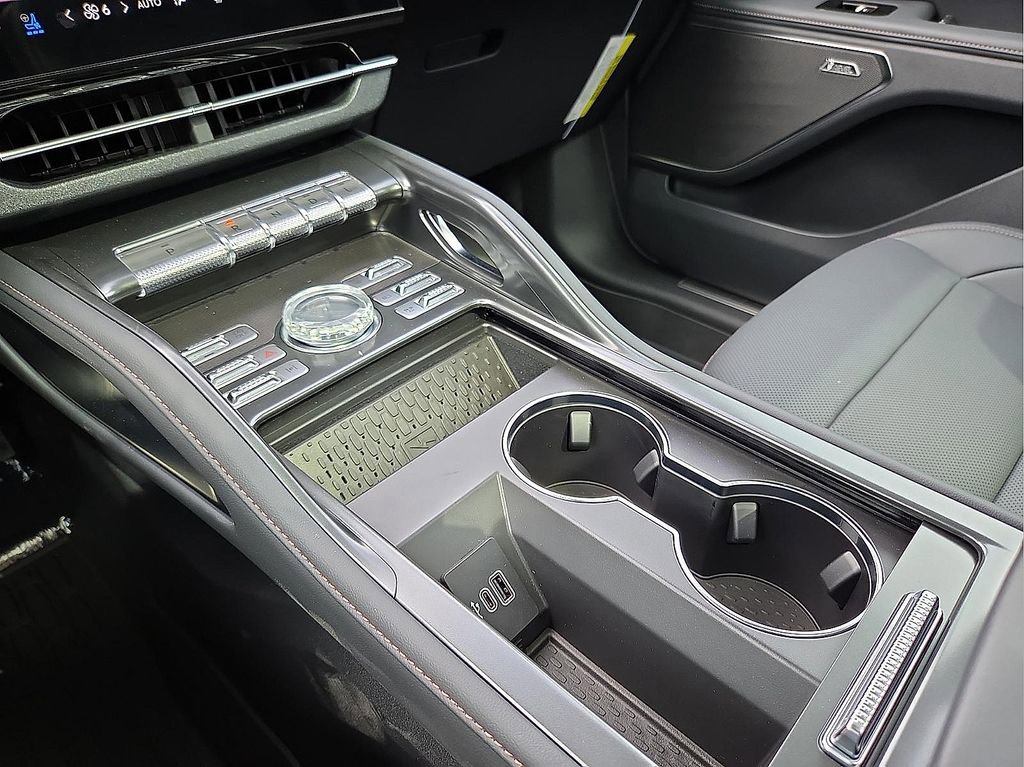 New 2026 Lincoln Nautilus Premier w/ Equipment Group 102A AWD/4WD image 20