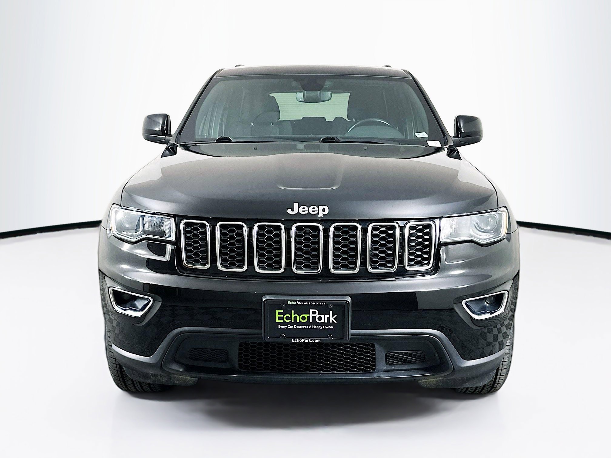 Used 2022 Jeep Grand Cherokee Laredo E w/ Security & Convenience Group image 2