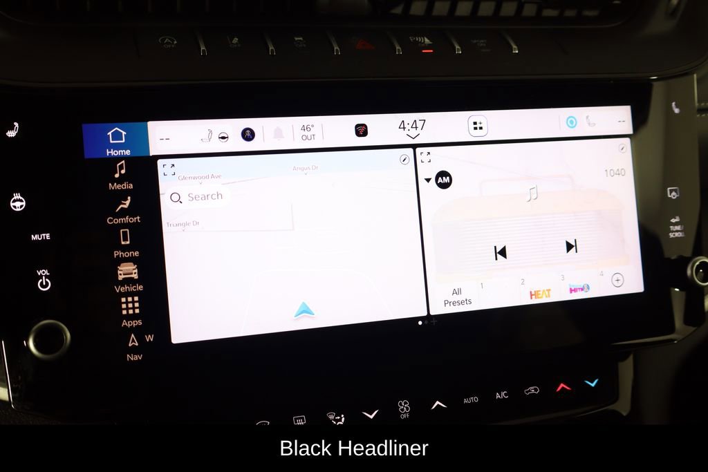 New 2026 Jeep Grand Cherokee Altitude image 32