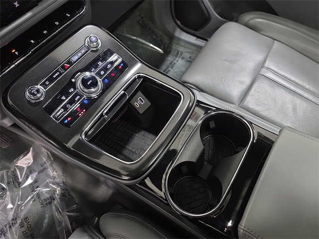 Certified 2022 Lincoln Nautilus Reserve w/ Equipment Group 201A image 22