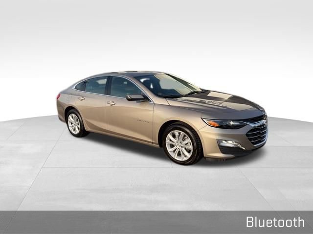 Used 2024 Chevrolet Malibu LT FWD image 2