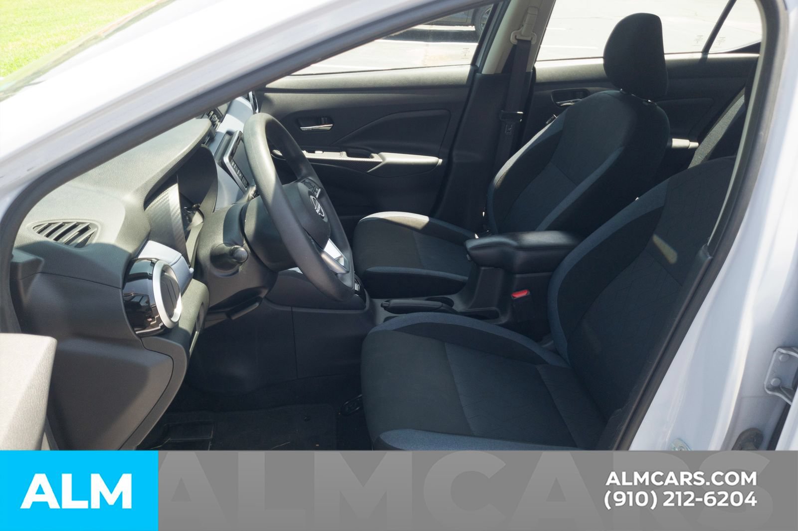 Used 2024 Nissan Versa SV FWD image 15