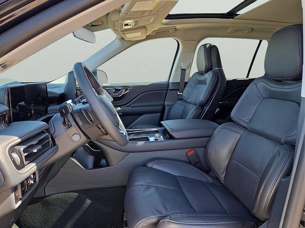 New 2026 Lincoln Aviator Reserve AWD/4WD image 15