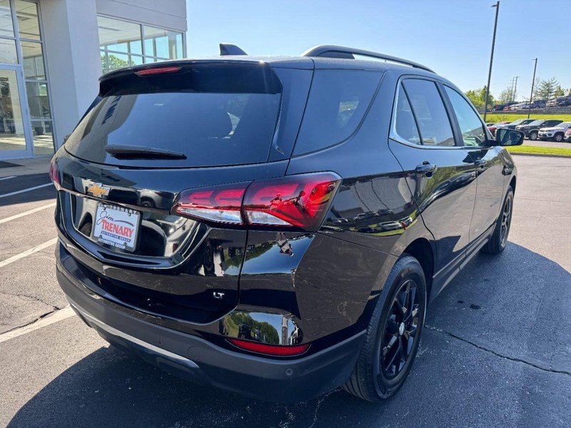 Used 2023 Chevrolet Equinox LT image 3