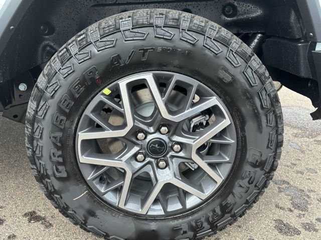 New 2025 Jeep Wrangler Sahara image 8