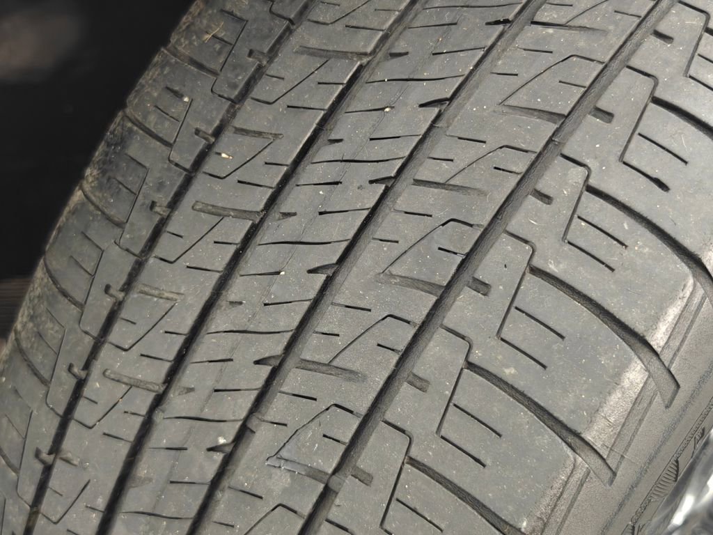 Used 2019 Buick Encore Essence w/ Experience Buick Package image 49