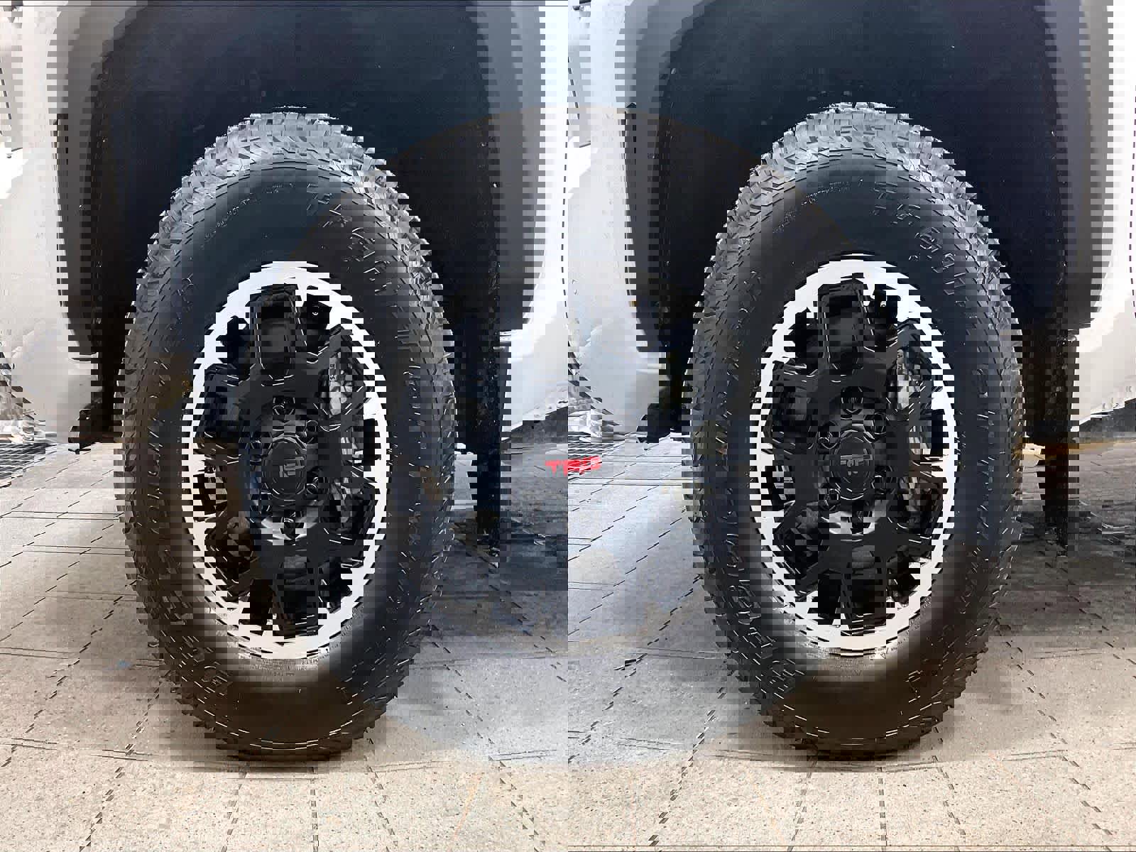 Used 2024 Toyota Tacoma TRD Off-Road w/ TRD Off Road Upgrade Package image 7