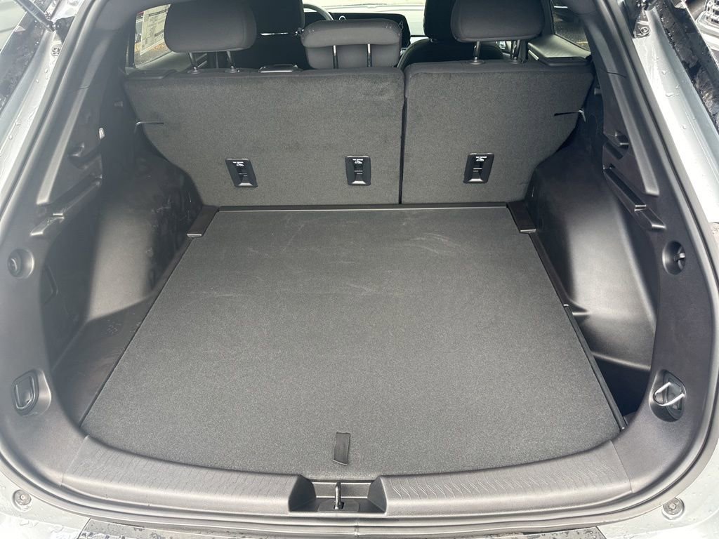 New 2026 Chevrolet Equinox EV LT image 31