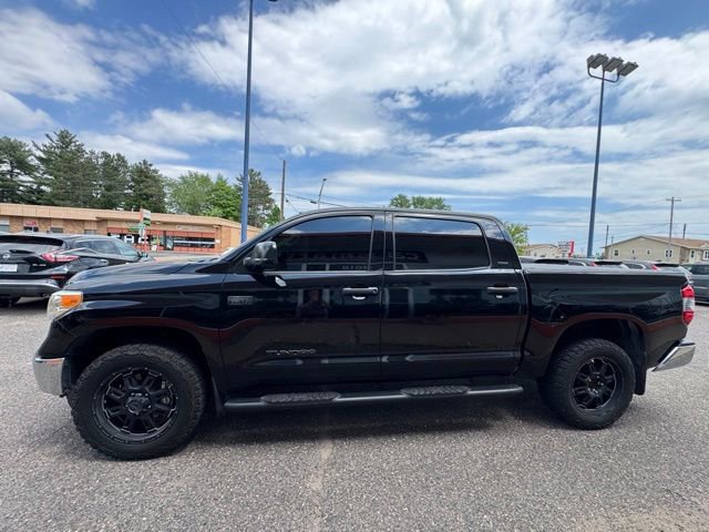 Used 2016 Toyota Tundra SR5 w/ SR5 Upgrade Package AWD/4WD image 4