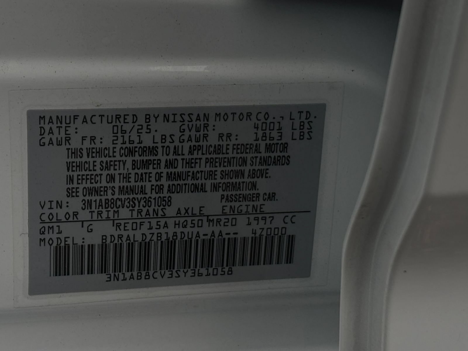 Used 2025 Nissan Sentra SV FWD image 28