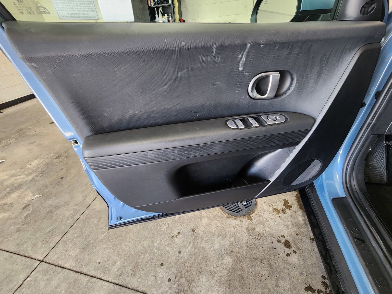 Certified 2024 Hyundai Ioniq 5 SEL RWD image 17