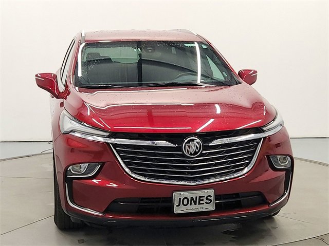 Used 2024 Buick Enclave Premium image 2