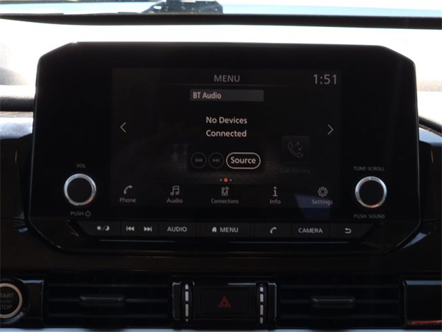 Used 2022 Nissan Pathfinder S image 11