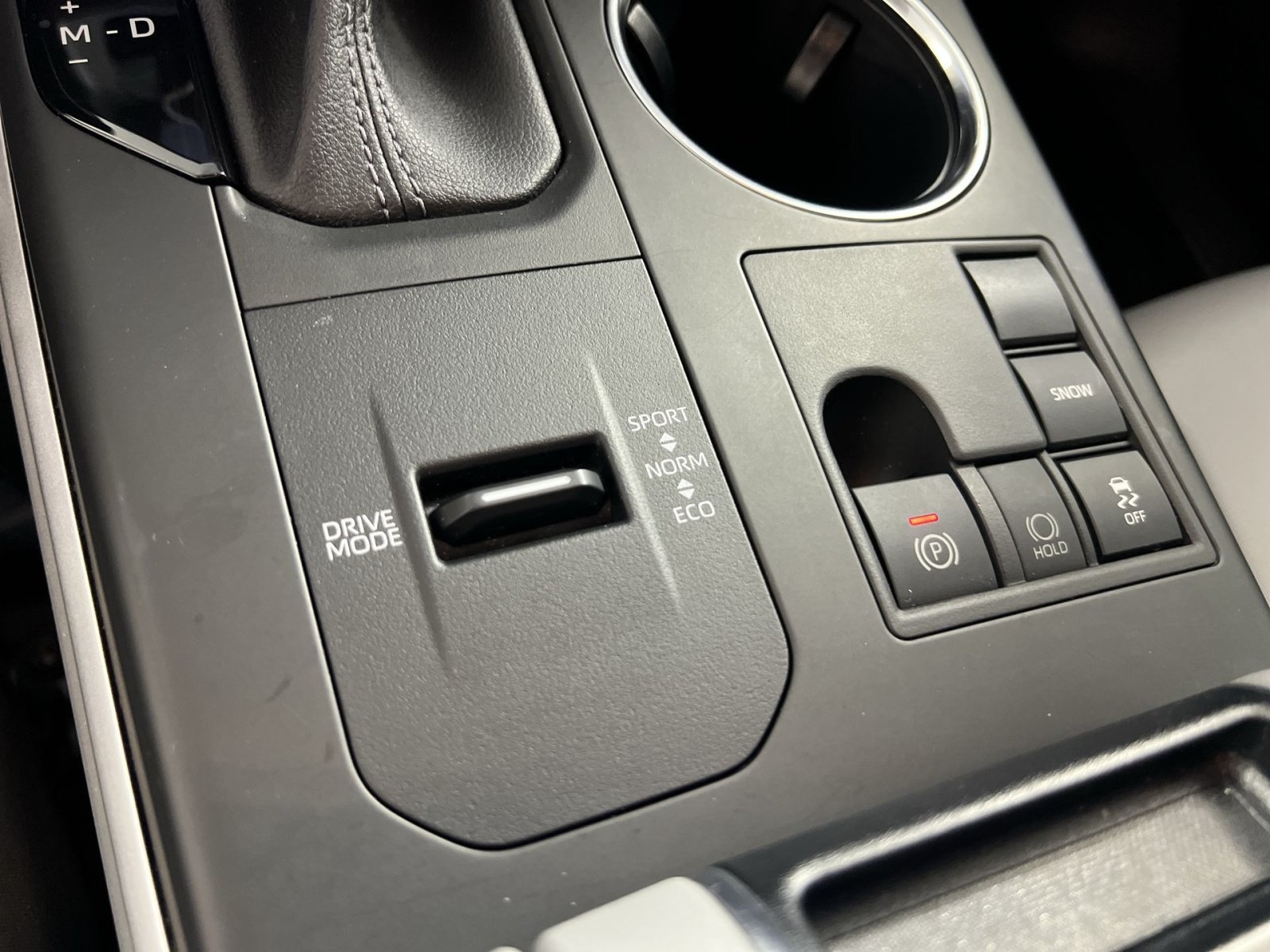 Used 2023 Toyota Highlander XLE FWD image 30