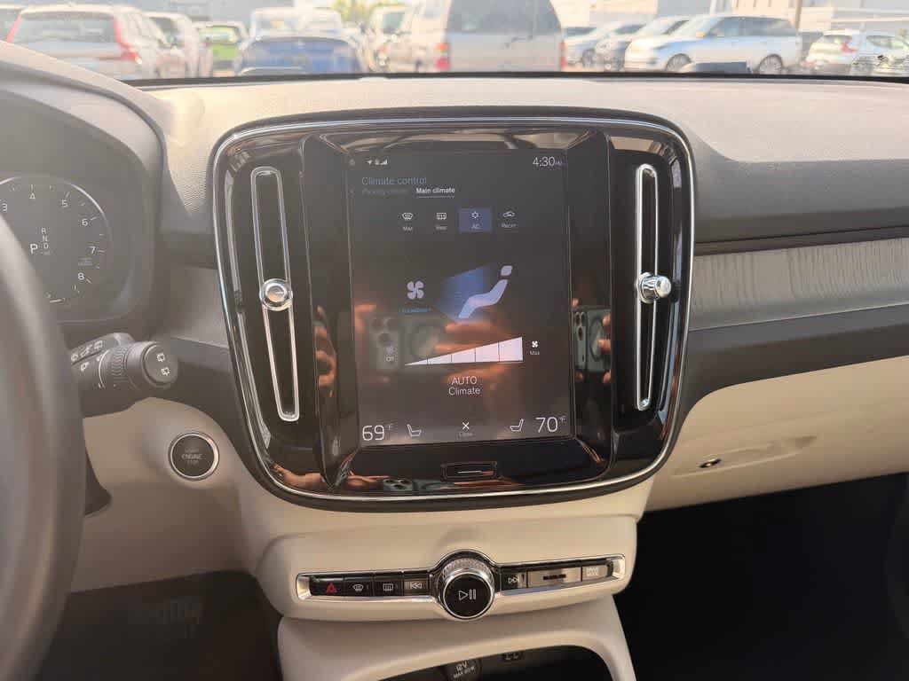 Used 2020 Volvo XC40 T5 Inscription AWD/4WD image 14