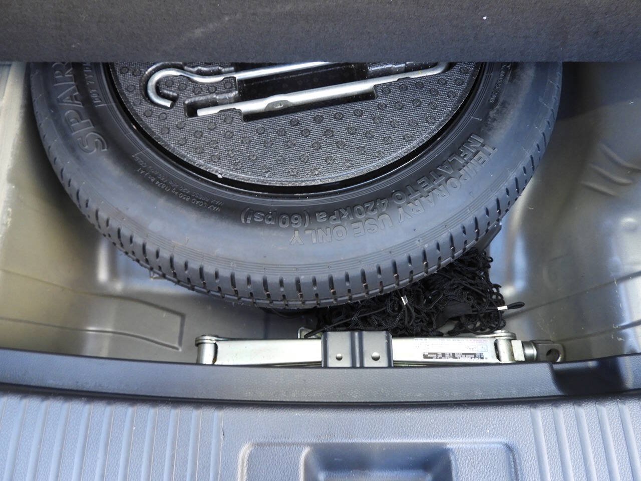 Used 2020 Honda HR-V LX image 33