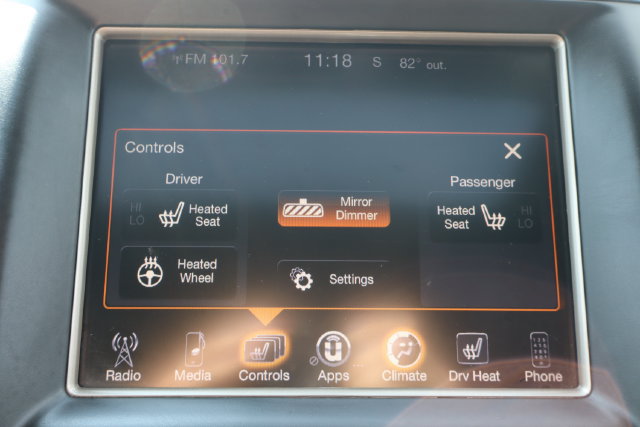 Used 2016 Jeep Grand Cherokee Laredo 75th Anniversary AWD/4WD image 14
