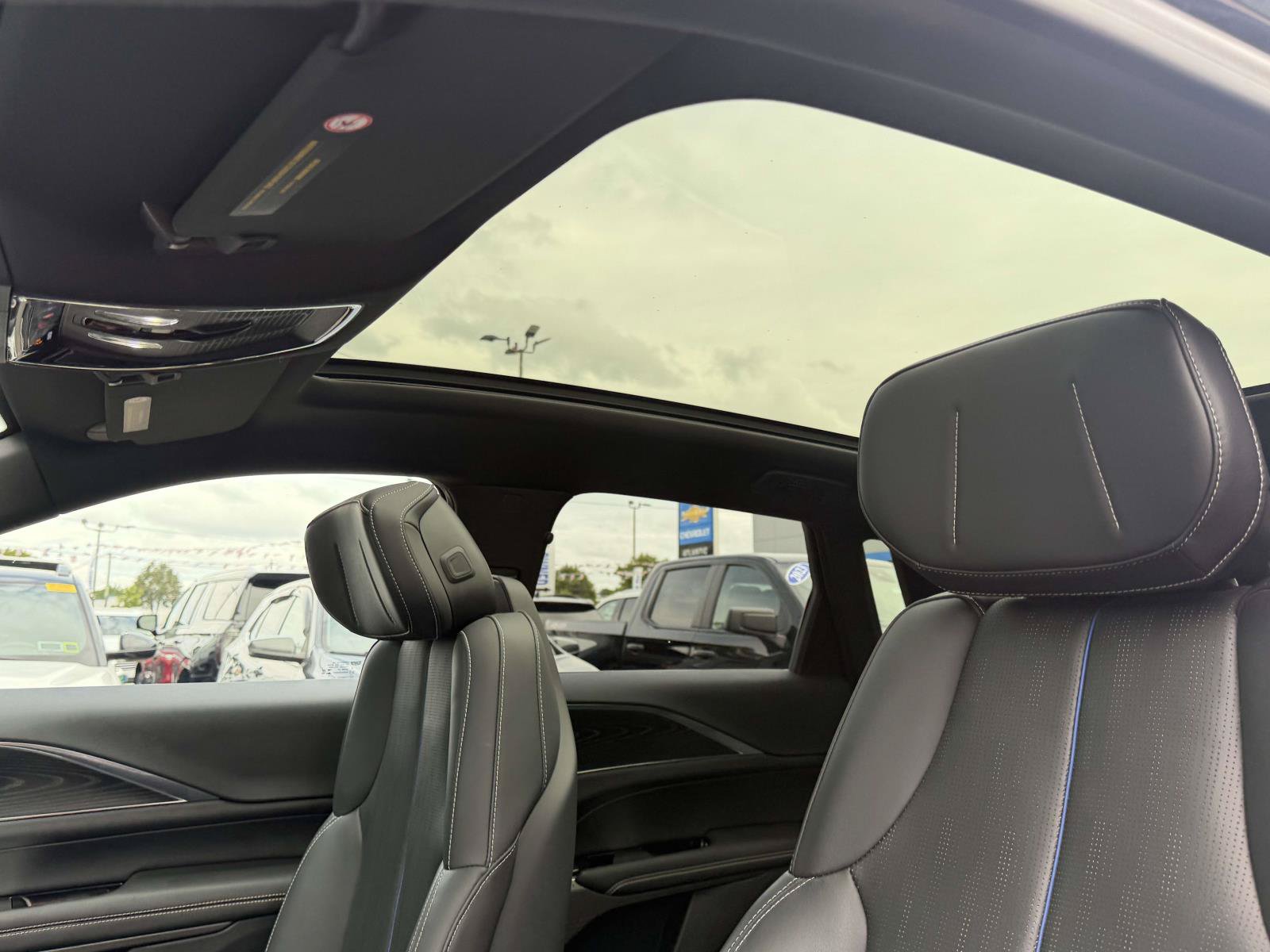 Certified 2024 Cadillac Lyriq Luxury RWD image 11