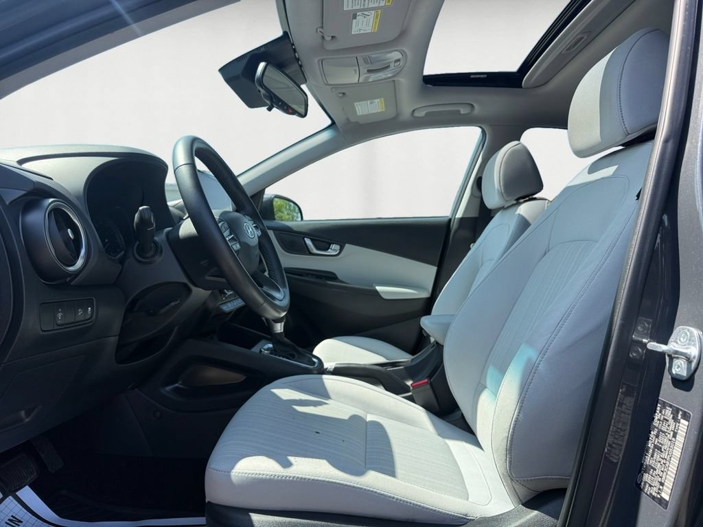 Used 2023 Hyundai Kona SEL w/ Convenience Package AWD/4WD image 9