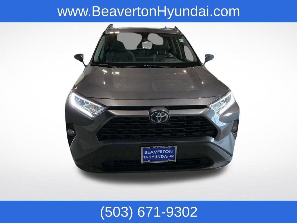 Used 2021 Toyota RAV4 XLE Premium image 21