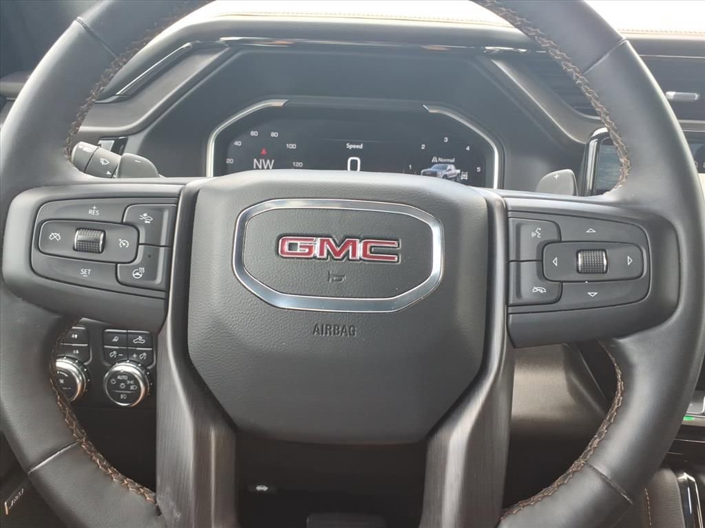 Used 2023 GMC Sierra 1500 AT4 w/ AT4 Premium Package AWD/4WD image 26