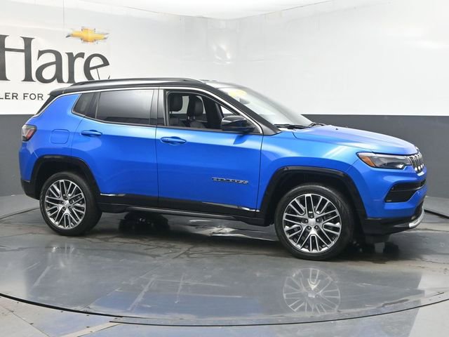 Used 2023 Jeep Compass Limited w/ Elite Group AWD/4WD image 1