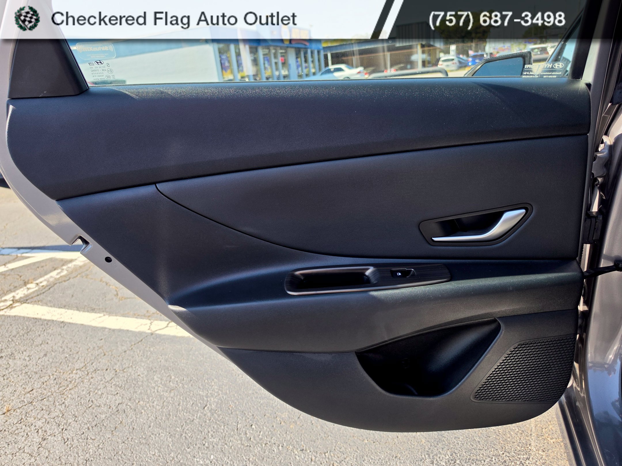 Used 2022 Hyundai Elantra SEL w/ Convenience Package FWD image 28