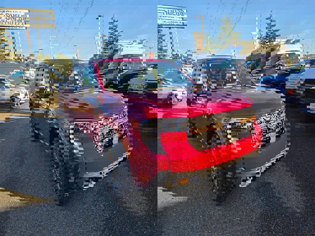 New 2026 Ford Maverick Tremor image 3