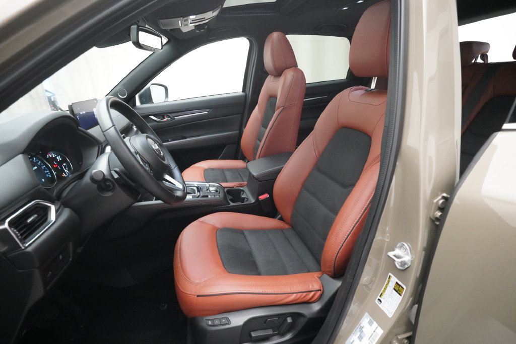 Certified 2024 MAZDA CX-5 Carbon Edition AWD/4WD image 7