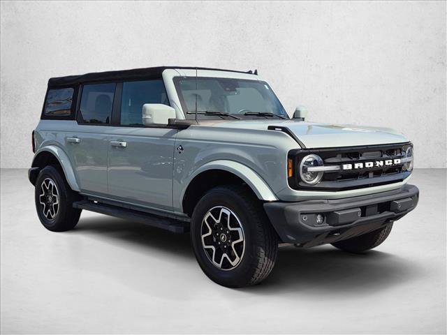Used 2022 Ford Bronco Outer Banks AWD/4WD video 3