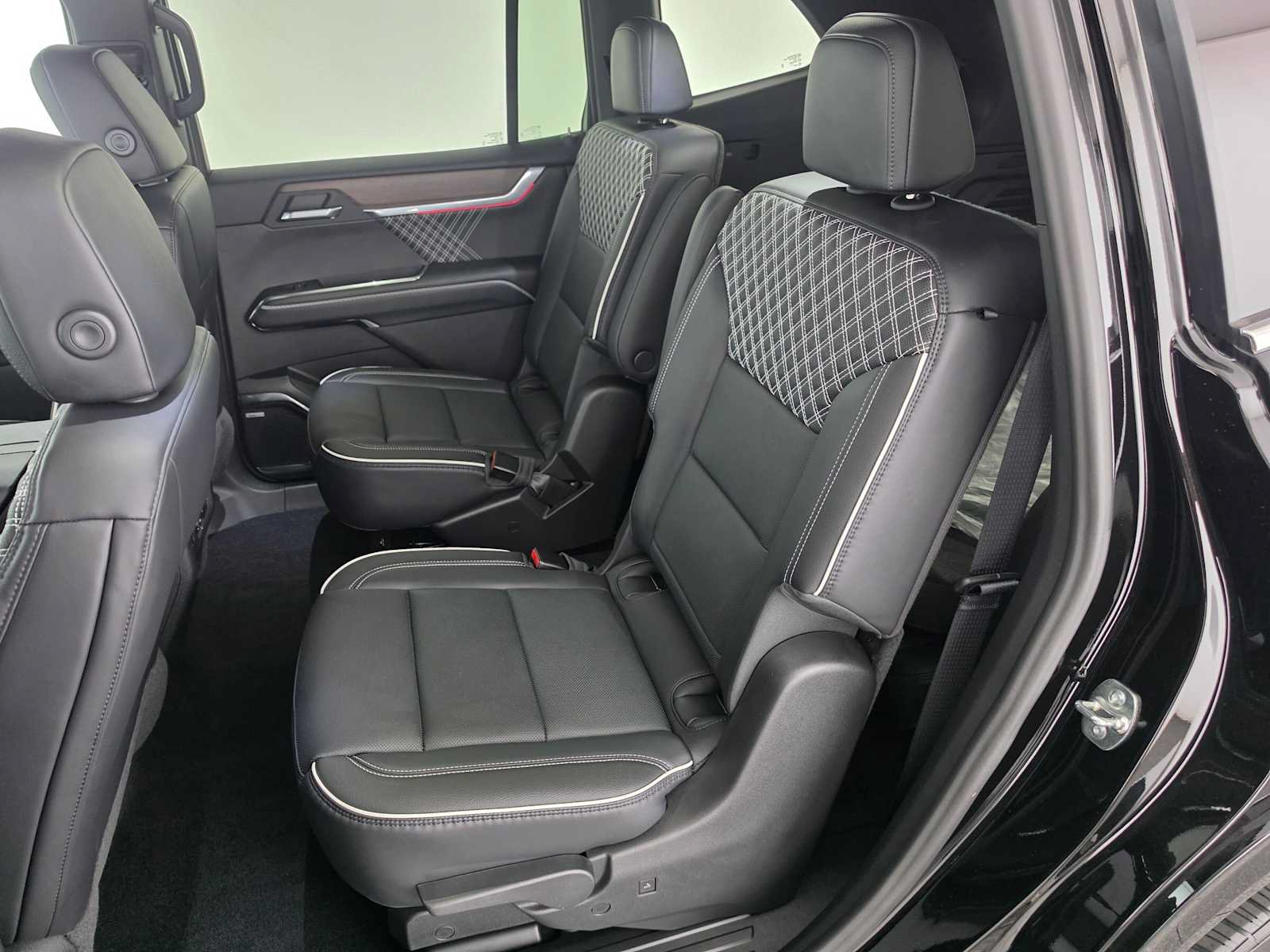 New 2027 GMC Acadia Denali w/ Denali Reserve Package FWD image 19