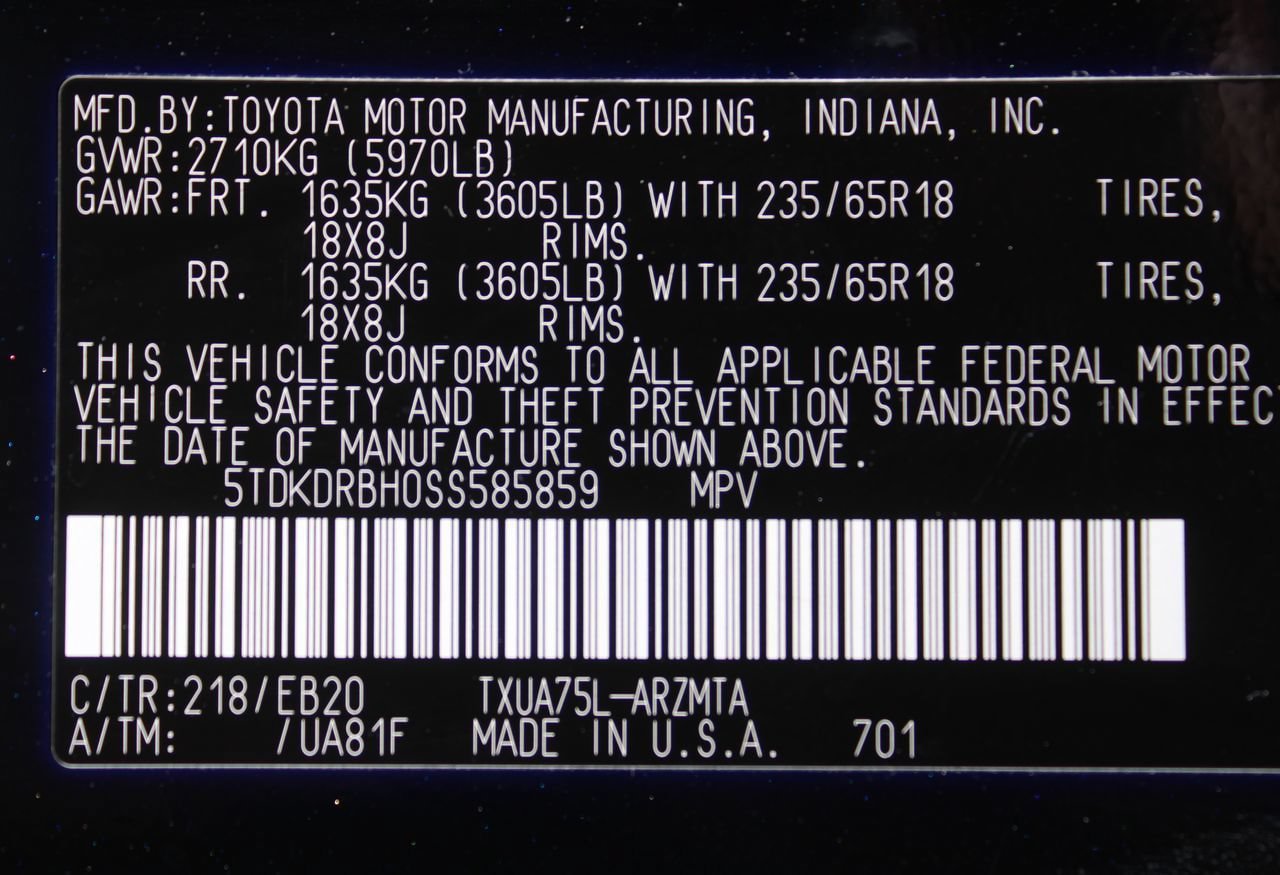 Used 2025 Toyota Highlander XLE AWD/4WD image 41